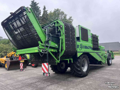 Potato harvester AVR Puma 3