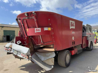 Self-propelled feed mixer BVL V-mix drive maximus plus, voermengwagen