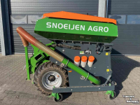 Seed drill Amazone ftender 1600 front zaaitank