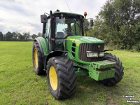 Tractor John Deere 6230