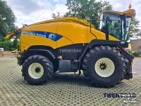 Forage-harvester New Holland FR 9060 hakselaar