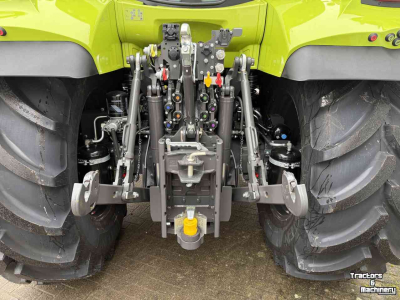 Tractor Claas ARION 570 CMATIC