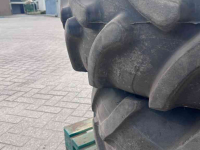 Wheels, Tyres, Rims & Dual spacers Trelleborg 480/70R34 + 380/70R24 verstelbare velgen