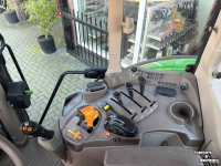 Tractor John Deere 6120M