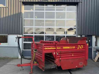 Silage-block distribution wagon Schuitemaker Amigo 20
