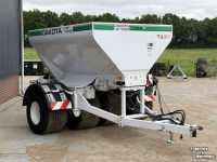 Other lawn and garden equipment and accessories  Dakota Turf Tender 414 Zandstrooier Bezandingsmachine