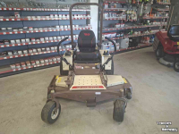 Ride-on mower Grasshopper 200V