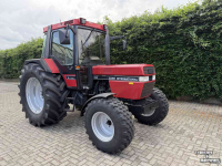 Tractor Case 844 Plus