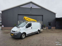 Articulated platforms  Versalift hoogwerkerbus
