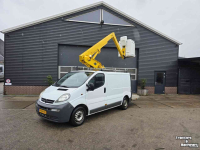 Articulated platforms  Versalift hoogwerkerbus