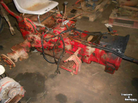 Used parts for tractors International 423