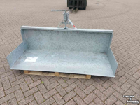 Tractor tipping boxes Boxer TB180