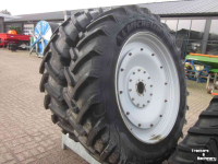 Wheels, Tyres, Rims & Dual spacers Michelin 480/80R50