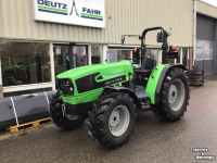 Tractors Deutz-Fahr 4070 E (super kruisgang)