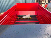 Silage-block distribution wagon Schuitemaker Amigo 20S/30W/40S