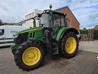 Tractor John Deere 6090M