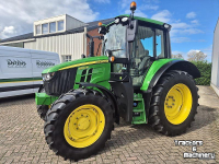 Tractor John Deere 6090M