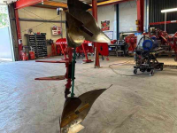 Ploughs Kverneland Element afkomstig van LO / LB ploeg