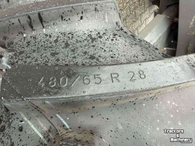 Tractor Claas Arion 610