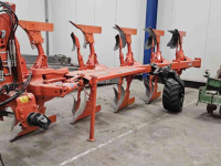 Ploughs Kuhn VarioMaster 153