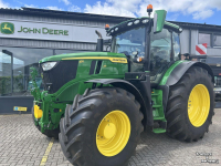 Tractor John Deere 6R 215