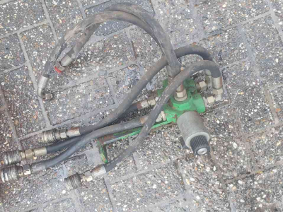 Other tractors and accessories  John Deere hydrauliek delen