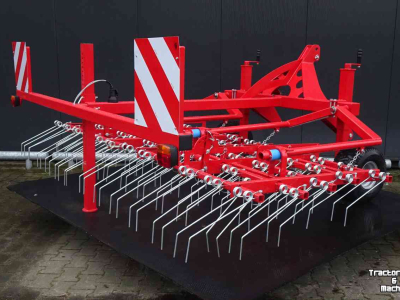 Meadow aerator Hofstede Wiedeg 3M  Demo / overjarig / Nieuw