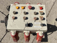 Other conveying equipment and accessories  Schakelkast voor het in of uitschuren