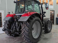 Tractor Massey Ferguson MF 5S.105 Efficient Dyna 4