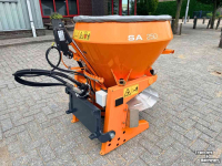 Snow Removal Equipment Rauch Avant SA250 Zandstrooier