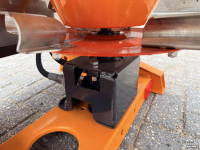 Snow Removal Equipment Rauch -Avant SA250 Strooier Zout/zand