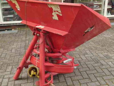 Fertilizer spreader Lely 1250