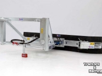 Manure scraper Qmac Rubber manure scrapers 2400mm hook-up Matbro