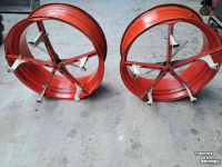 Wheels, Tyres, Rims & Dual spacers  38inch naar 32inch