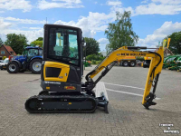Mini-Excavator New Holland E25D Mini-Graver