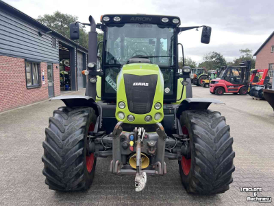 Tractor Claas Arion 530 Cis