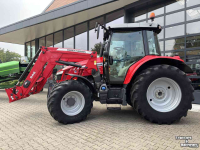 Tractor Massey Ferguson 5711 SL Dyna- 4 Efficiënt met voorlader