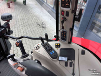 Tractor Massey Ferguson 5711 SL Dyna- 4 Efficiënt met voorlader