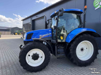 Tractor New Holland T6020 elite