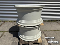 Wheels, Tyres, Rims & Dual spacers  DW20 x 28 Velgen