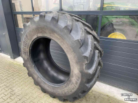 Wheels, Tyres, Rims & Dual spacers Bridgestone 710/70R42