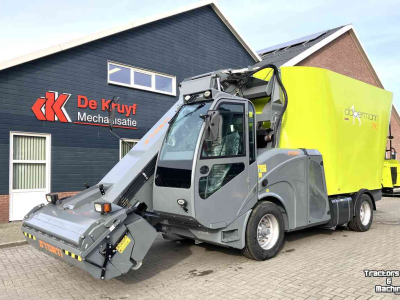 Self-propelled feed mixer Storti SW 280