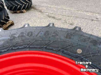 Wheels, Tyres, Rims & Dual spacers Mitas 540/65R34 en 440/65R24