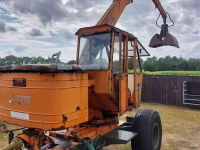 Excavator mobile Vaiacar 8R getrokken kraan