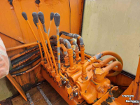 Excavator mobile Vaiacar 8R getrokken kraan