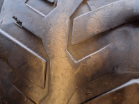 Wheels, Tyres, Rims & Dual spacers  Onbekend 18X22.5 RADIAL  BUITENBAND