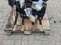 Front-hitch & Pto Zuidberg Fronthef passend op o.a. MF5400