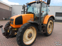 Tractor Renault ares 550