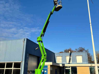 Articulated platforms  Nifty niftylift HR15N