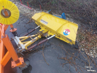 Rubber yard scraper Nido Sneeuwschuif